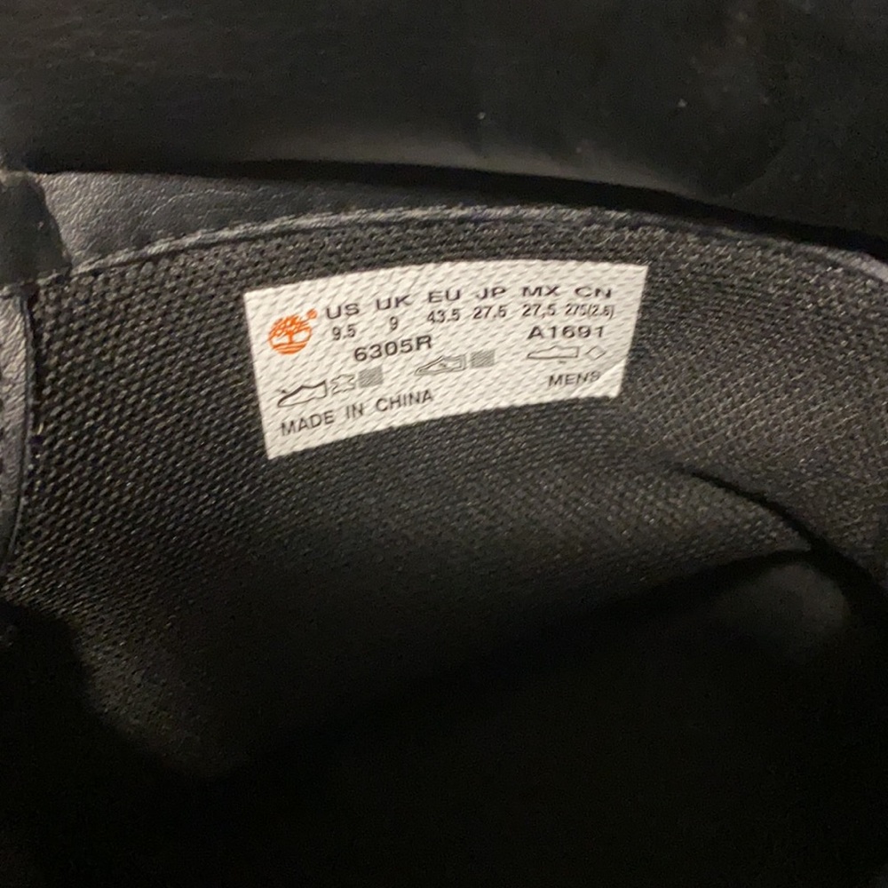 Men’s classic 6” Black Timberland boots